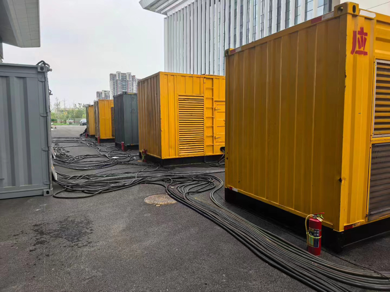 苏尼特右不同季节柴油发电机组保养有哪些注意事项?