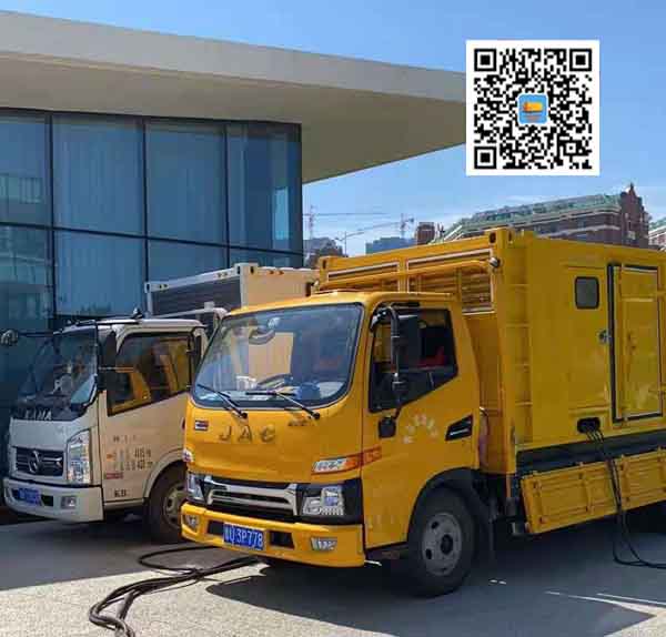 苏尼特右出租发电车